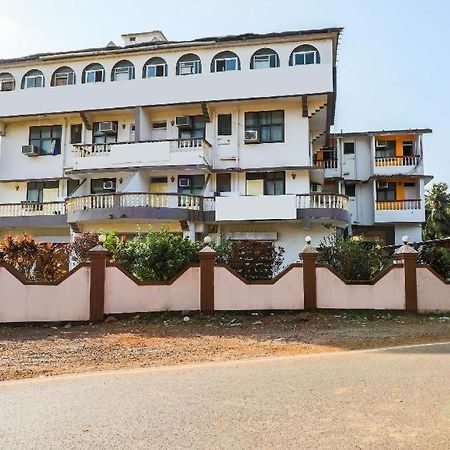 Hotel Priti International Mapusa Bagian luar foto