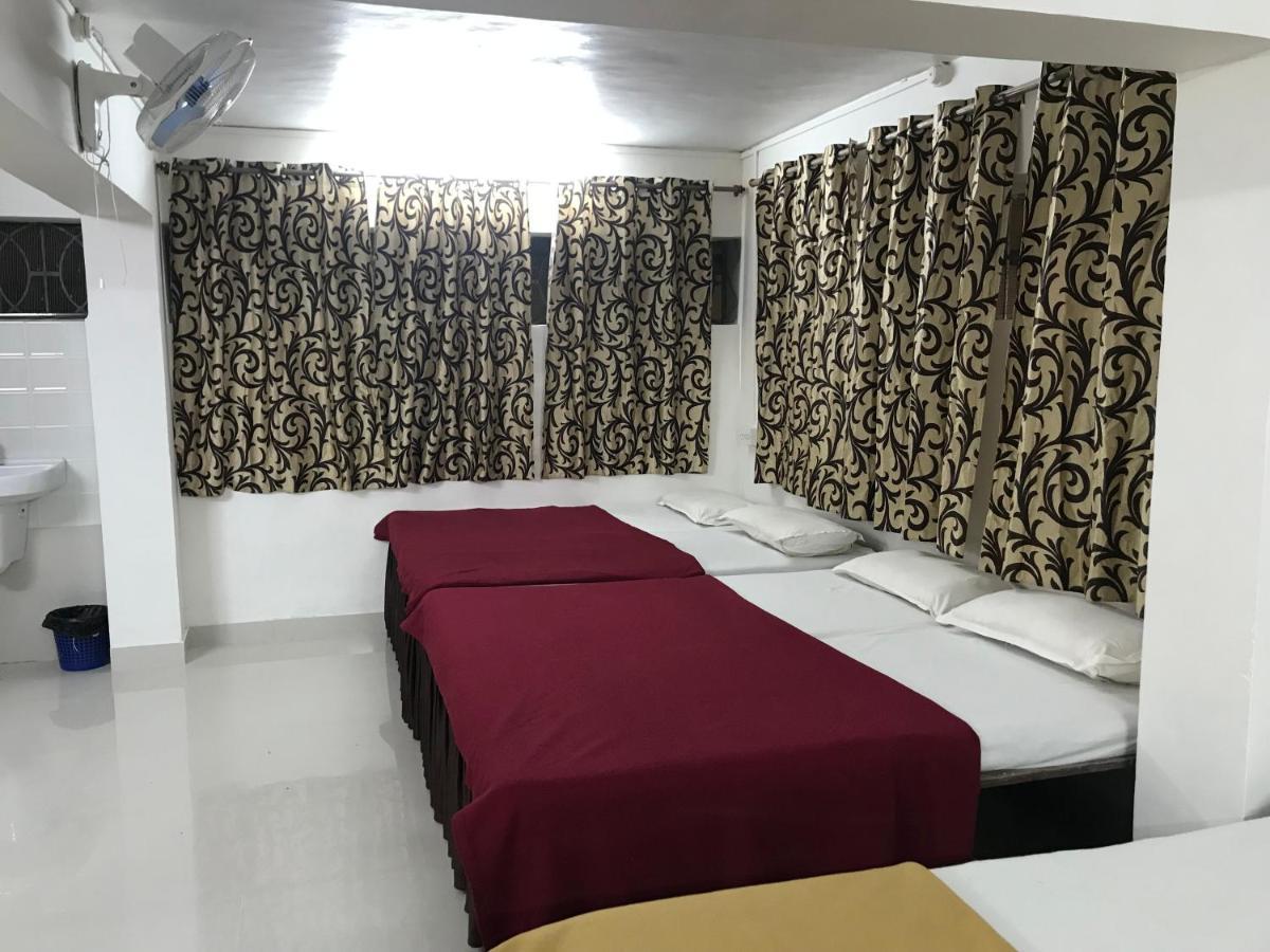 Hotel Priti International Mapusa Bagian luar foto